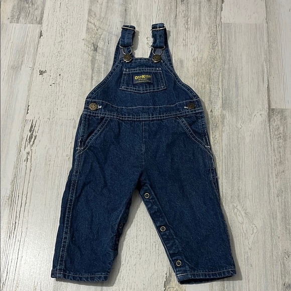 Vintage Other - Vintage Osh Kosh B’Gosh overalls size 12 m